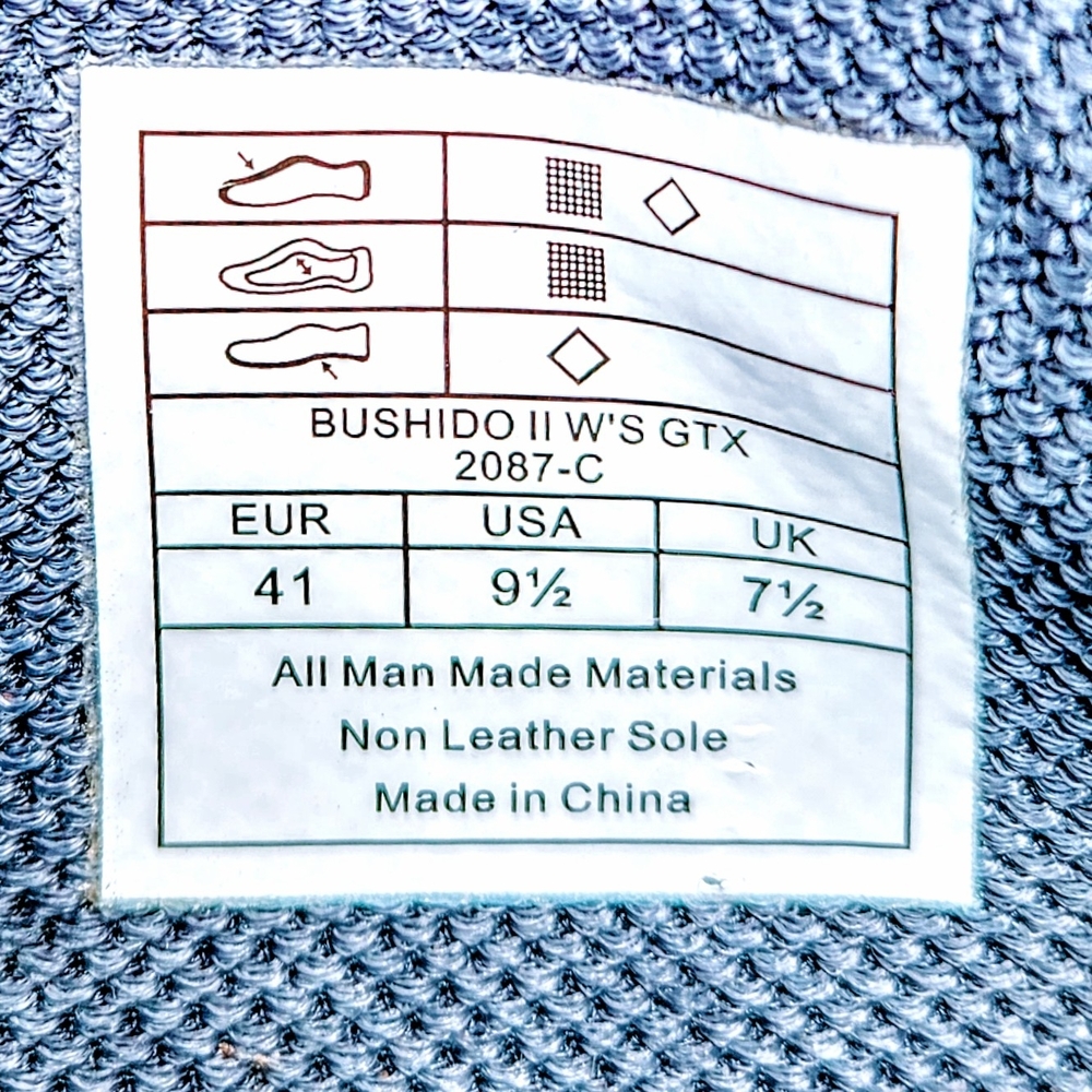 La Sportiva Women's Bushido II  GTX, 9.5 US. - Picture 8 of 8